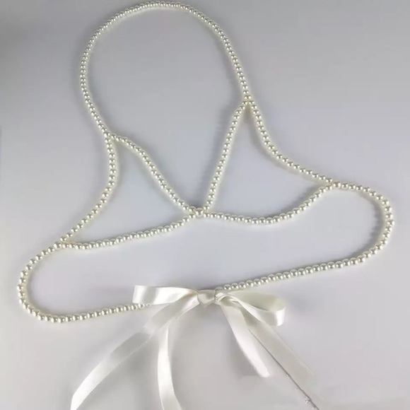 Stunning White Pearl Cage Bra Harness with Ribbon - Picture 8 of 16